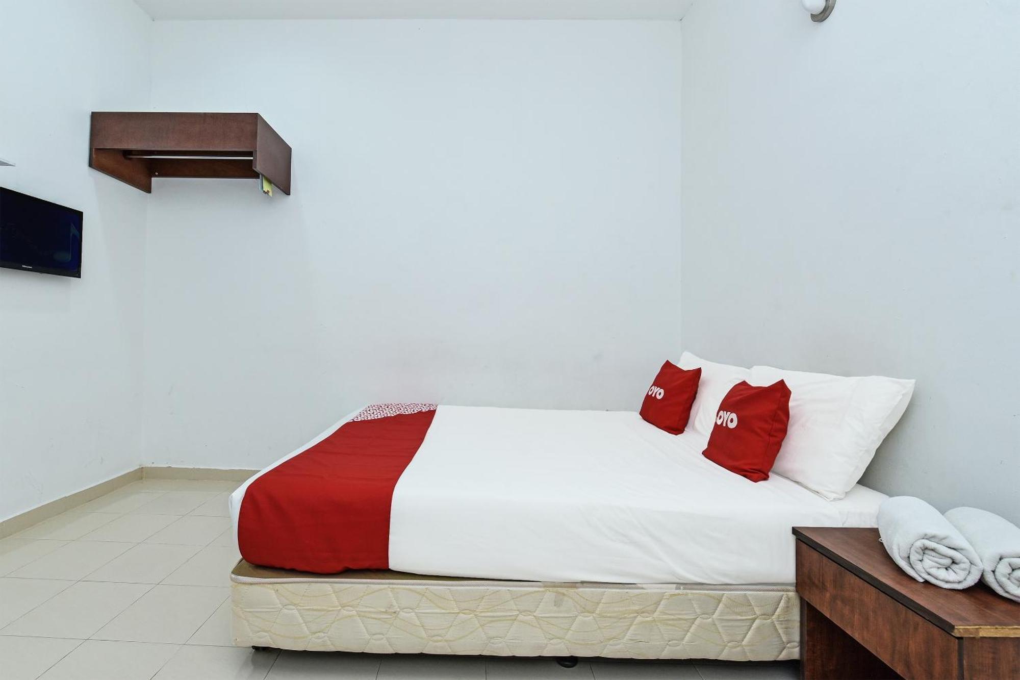 Oyo 275 Senyum Inn Pantai Cenang  Exteriör bild