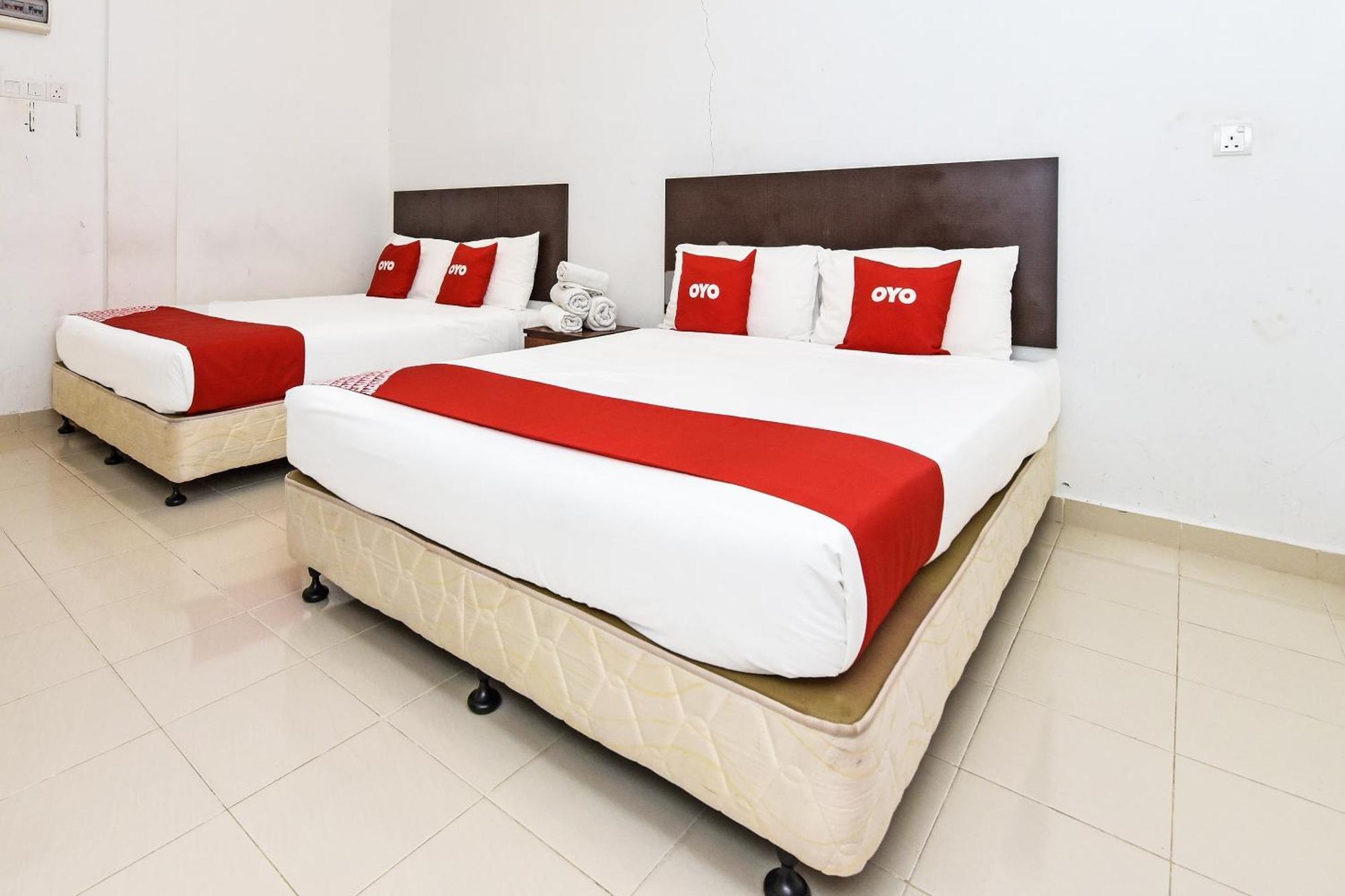 Oyo 275 Senyum Inn Pantai Cenang  Exteriör bild