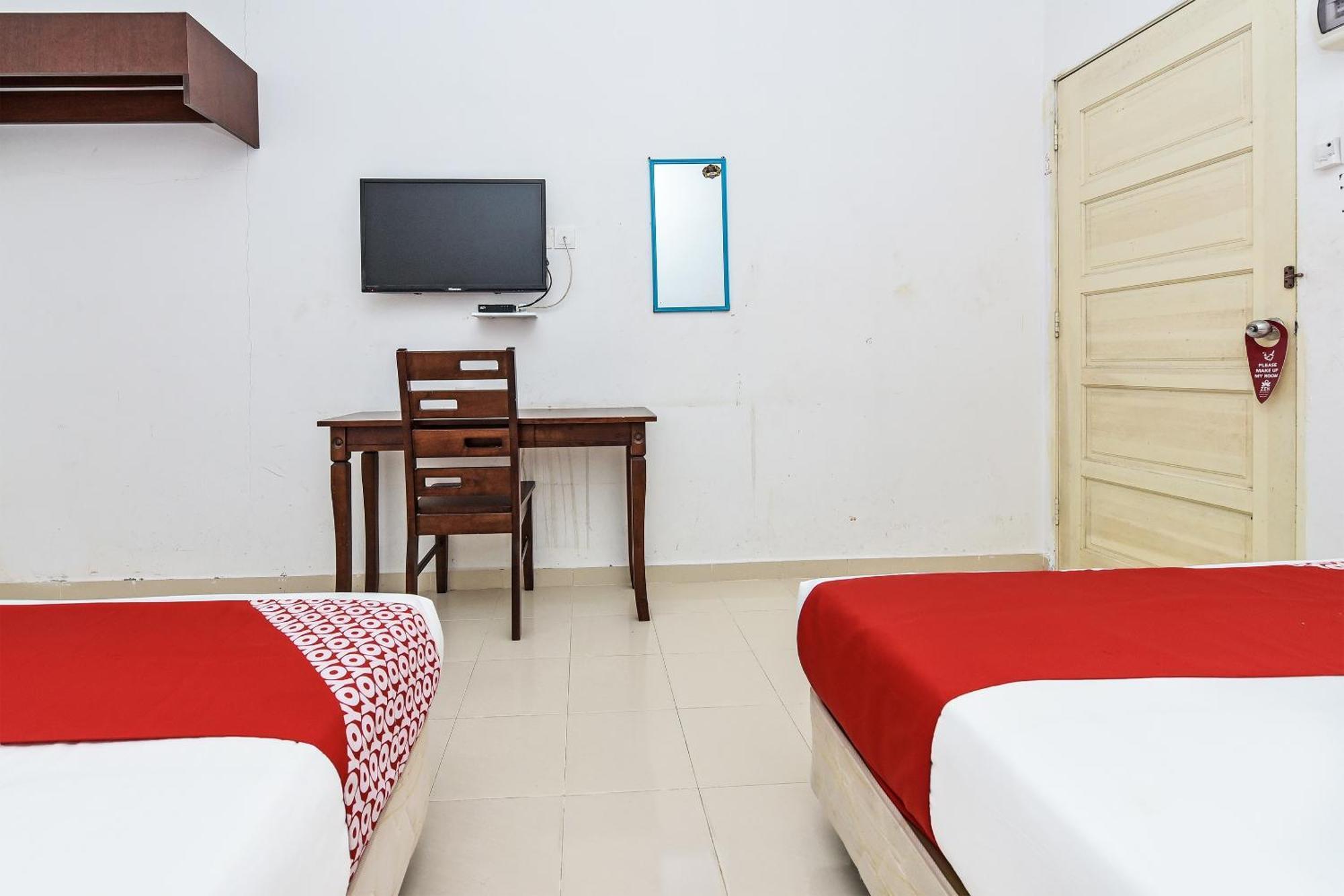 Oyo 275 Senyum Inn Pantai Cenang  Exteriör bild